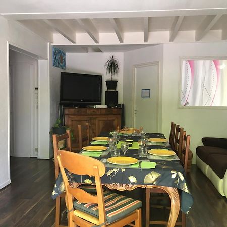 Maison D'Hotes L'Escale Du Loup Blanc Maringes Экстерьер фото
