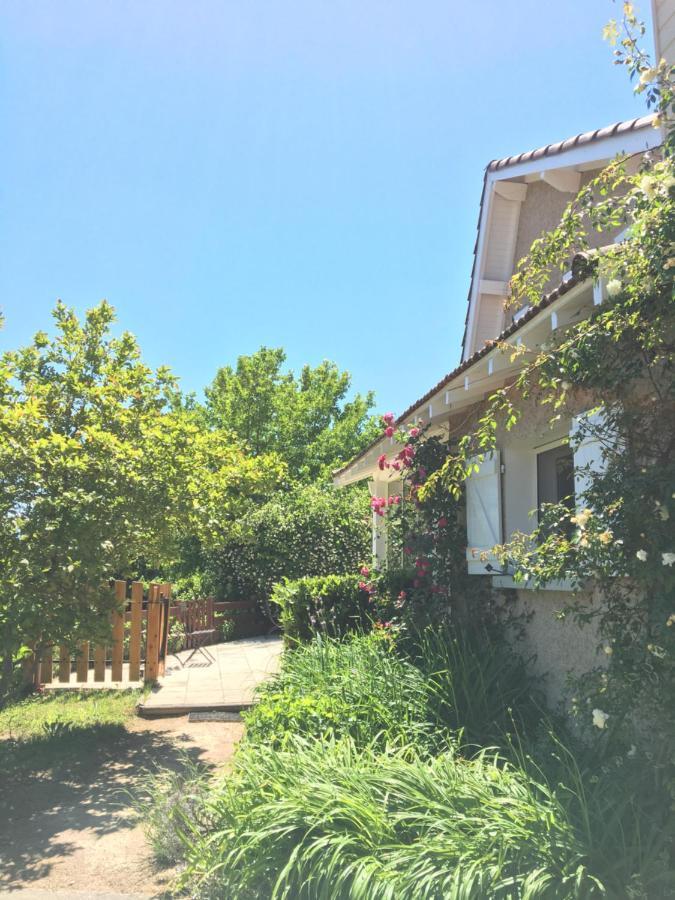 Maison D'Hotes L'Escale Du Loup Blanc Maringes Экстерьер фото